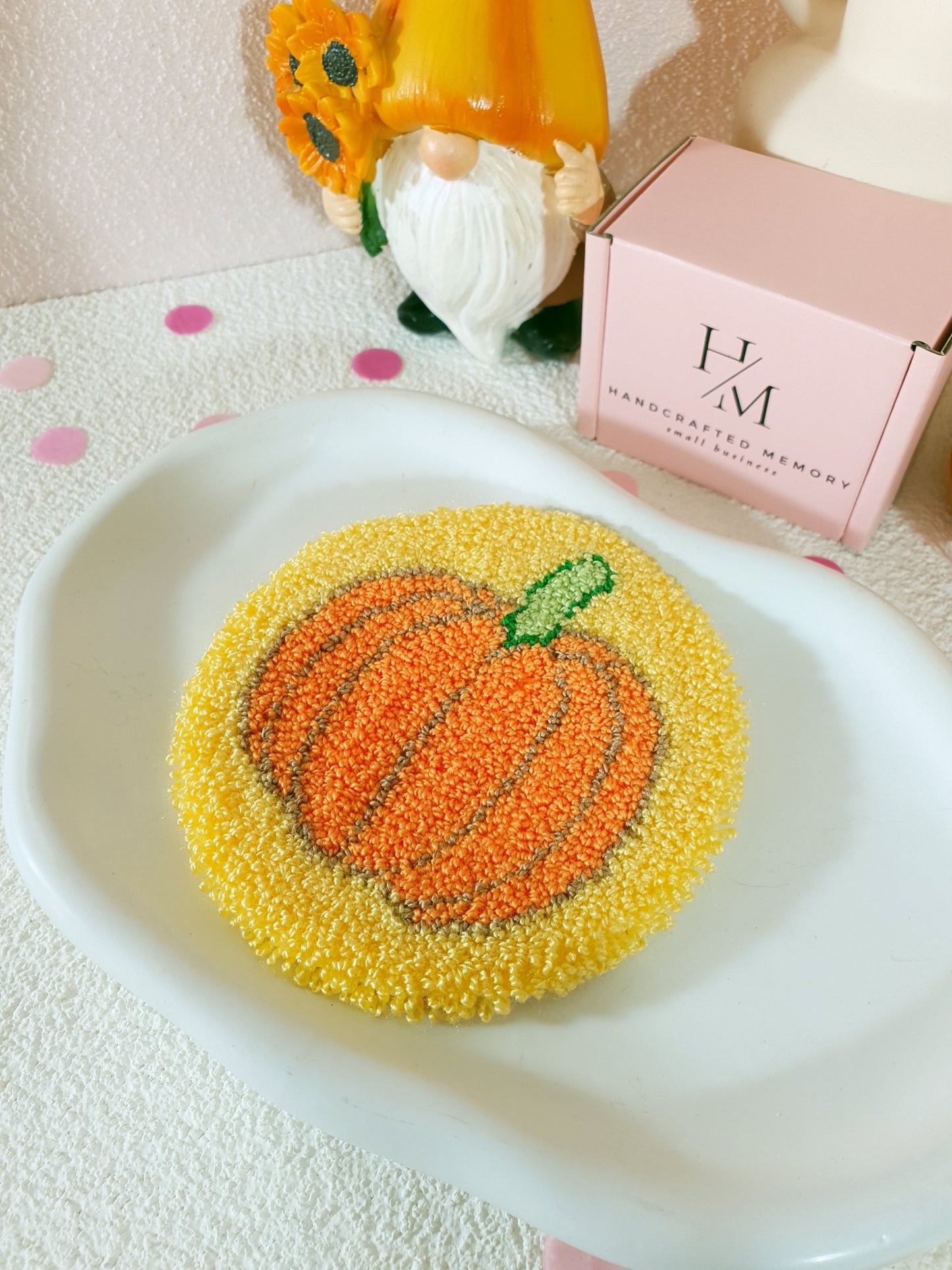 Cozy Fall Pumpkin Mug Rug