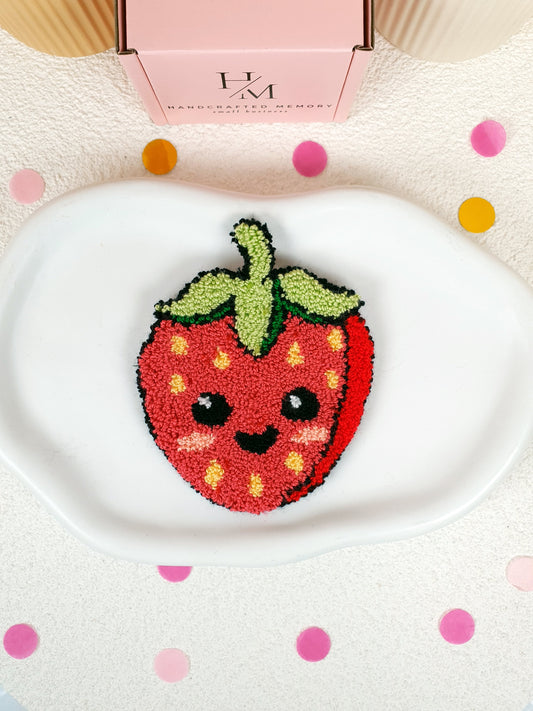 Happy Strawberry Mug Rug
