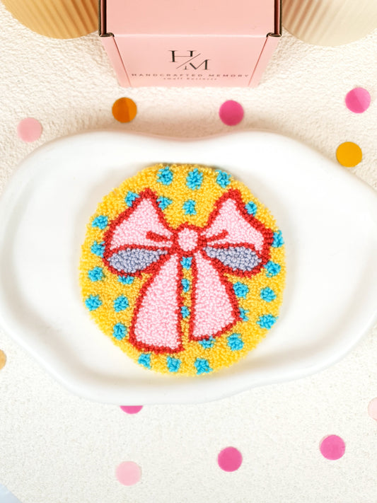 Polka Dot Bow Mug Rug