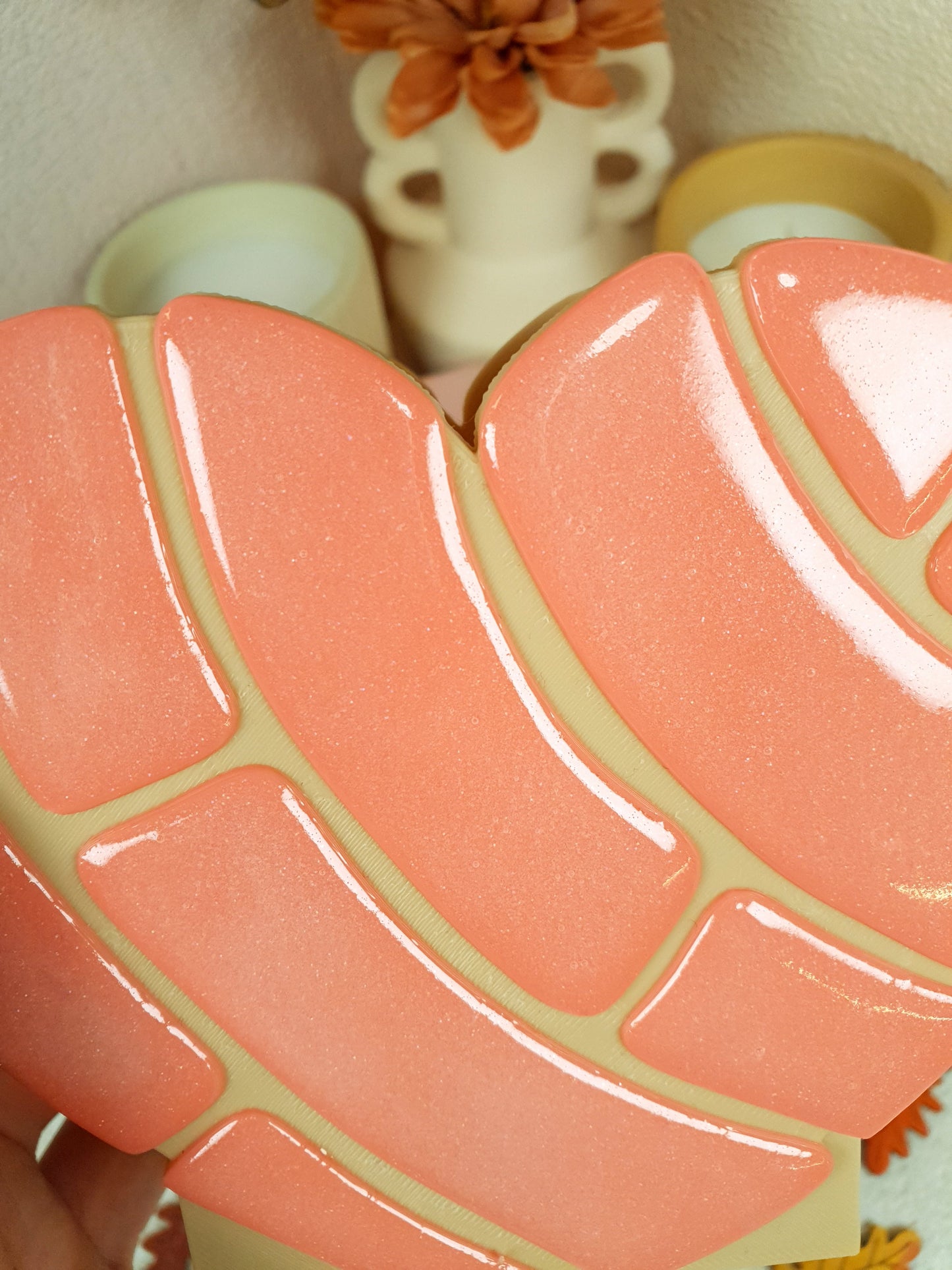 Concha Heart Pen Holder